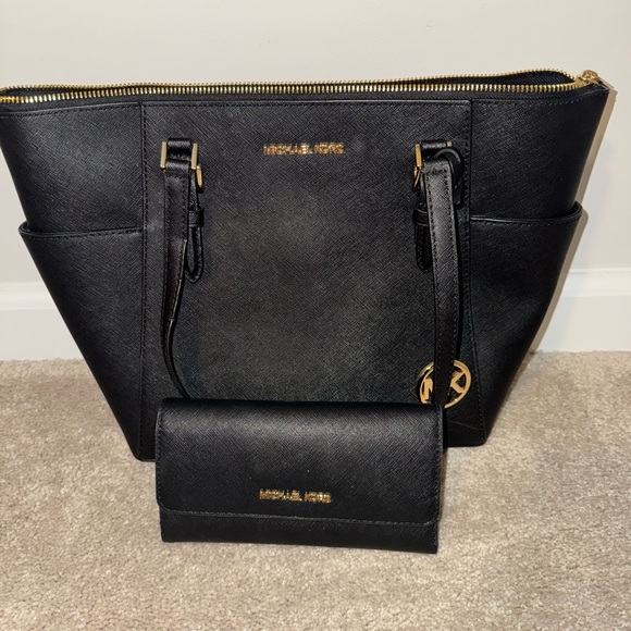 Michael Kors Black Tote Bag and Wallet - Picture 1 of 4